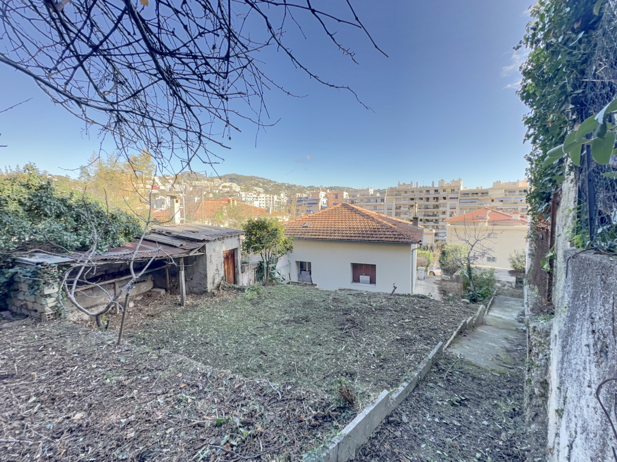 NICE NORD, SAINT SYLVESTRE, MAISON 67,29m2 + garage, Terrain